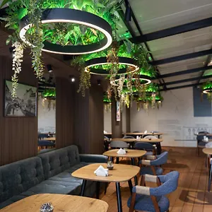 Hotel Graphica, Tiflis